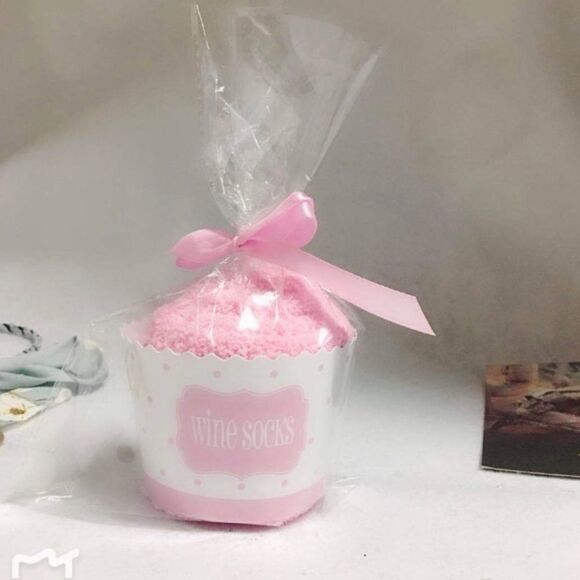 Wine Cupcake Socks set - Picture 2 of 4